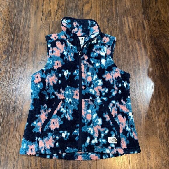 The North Face Campshire 2.0 Fleece Vest Woman's size Large Blue and pink Floral - Picture 3 of 10